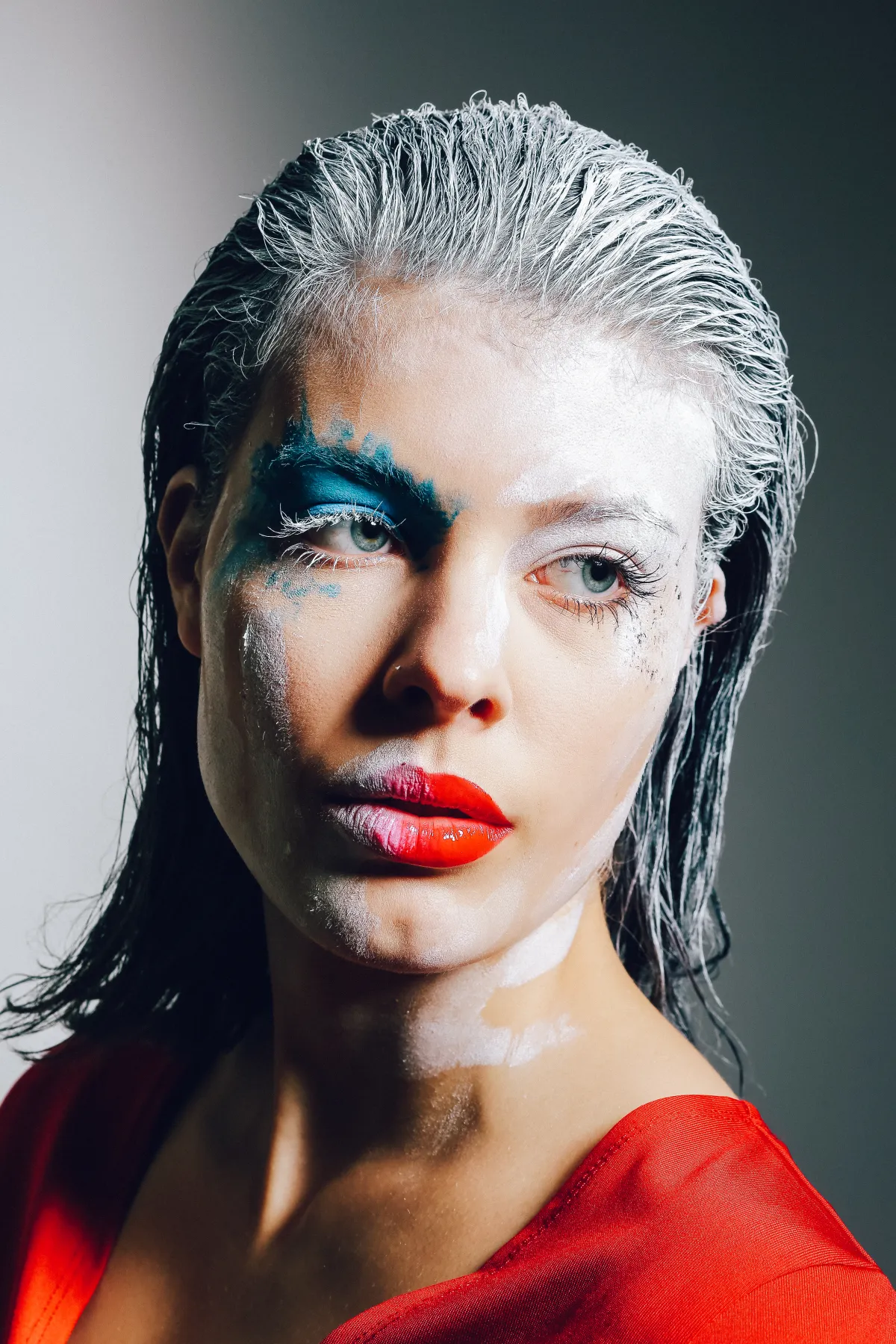 Noel Editorial Look 1